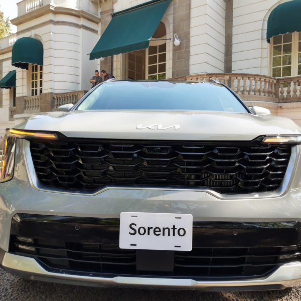 Kia Sorento rejuvenece y luce más seductora