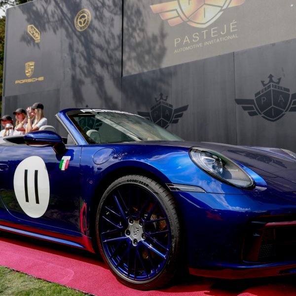 Más de 7 mdp por un Porsche 911 especial