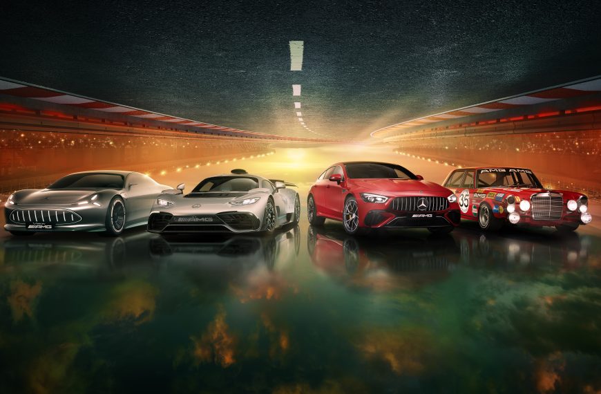 Exhibición especial: 55 años AMG Cambiando el juego