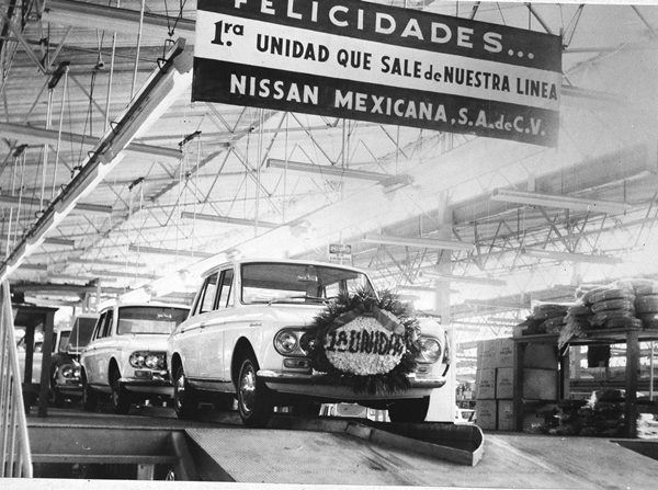 Nissan está de fiesta celebrando a sus plantas en México
