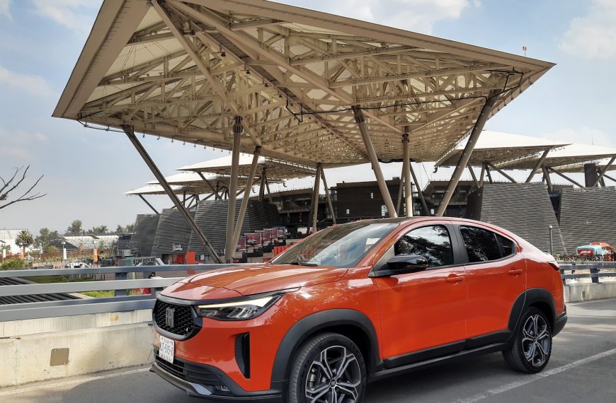 FIAT Fastback, crossover con diseño controvertido