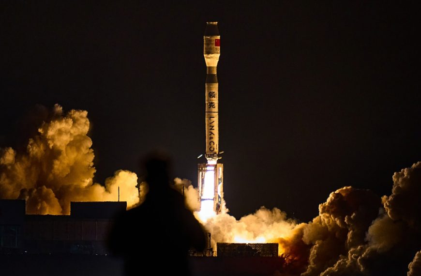 Geely acelera su constelación satelital y redefine la movilidad global